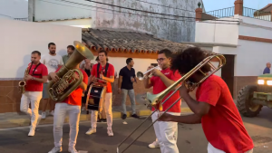 Lee más sobre el artículo Descubriendo el Repertorio de Charanga: Éxitos que Hacen Bailar a Todos